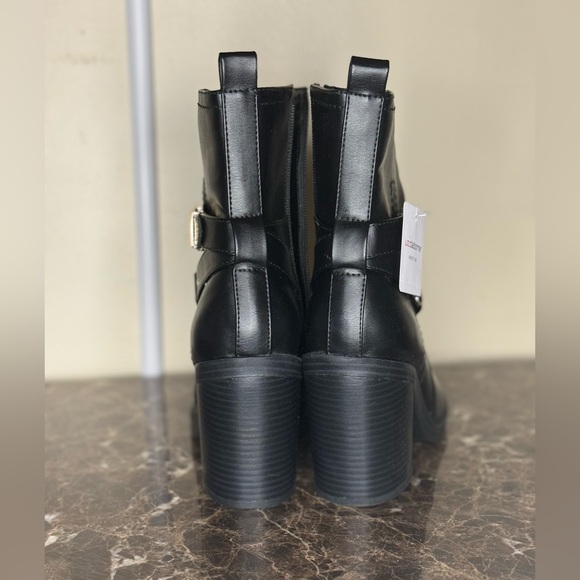 Liz Claiborne boots NWT size 7.5 - Picture 3 of 5